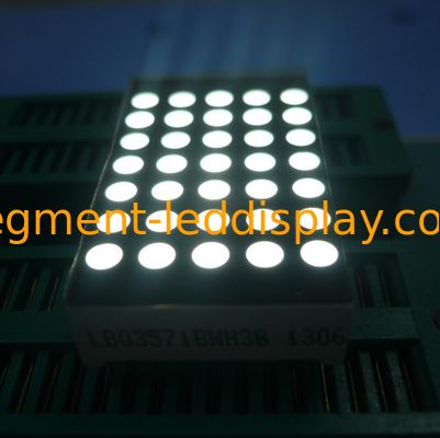 Ein guter Preis. 3mm 5x7 Punktematrix-geführtes Anzeigen-ultra dünnes gelbes Segment-schwarzes Gesicht Online