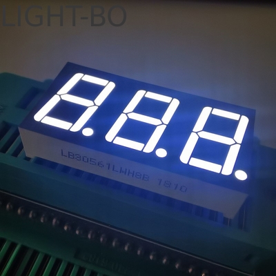 Ultrahelle weiß-graue Oberflächen-LED-Display 7 Segment 3-stellige 14,2 mm gemeinsame Kathode für Temperaturcontroller