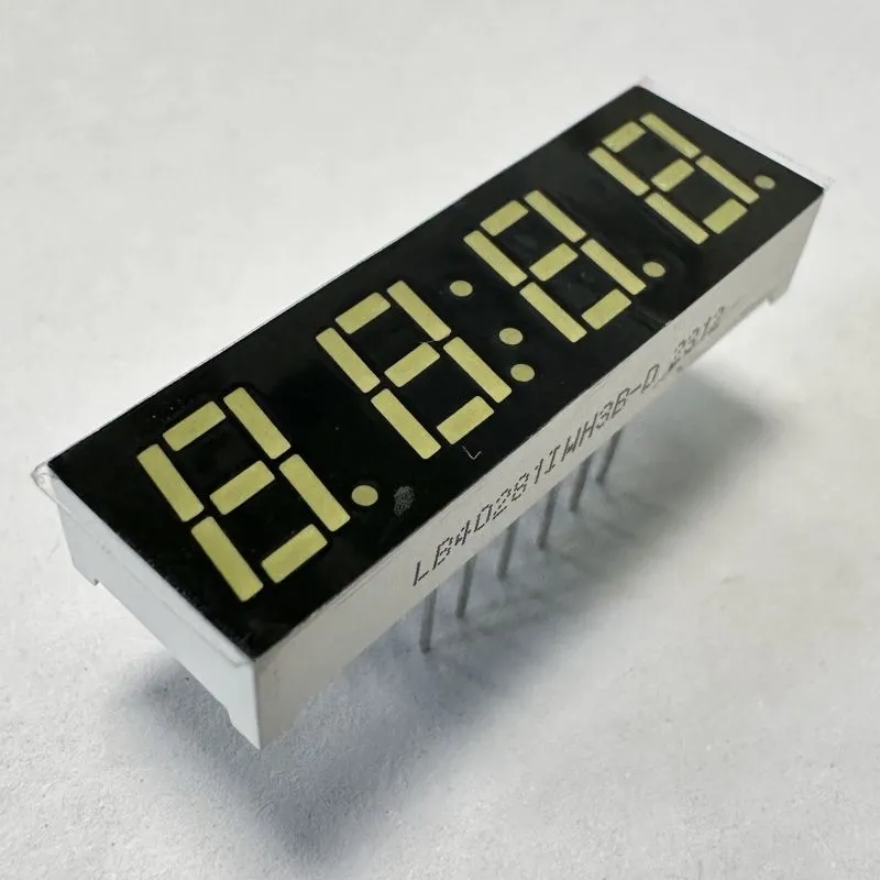 Weiße LED-Anzeige 7 mm 4 Ziffern 7 Segment gemeinsame Anode für Multimeter-Panel 0