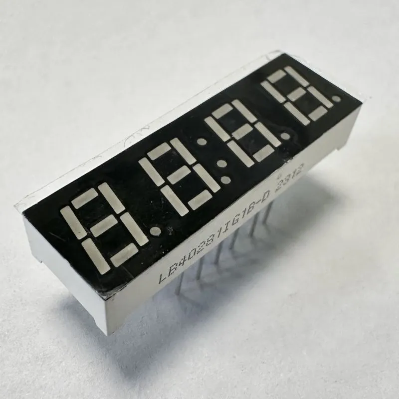 Grüne 4-stellige 7-mm-LED-Anzeige mit 7-Segment-Gemeinsamen Anode für Temperaturregler 1