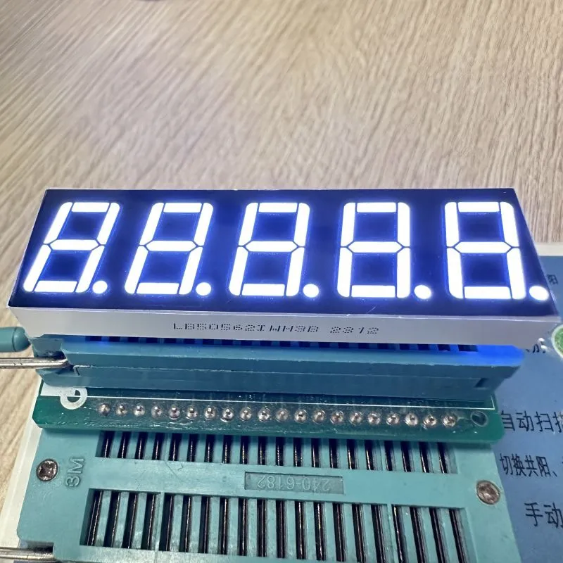 Ultraweiß 0,56 Zoll 5-stelliges 7-Segment-LED-Display mit gemeinsamer Anode zur Prozesssteuerung 0